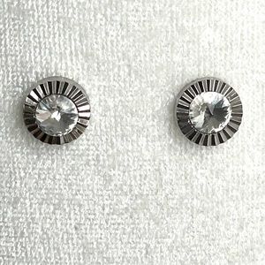 NWOT - Crystal Like Silver Tone Stud Earrings